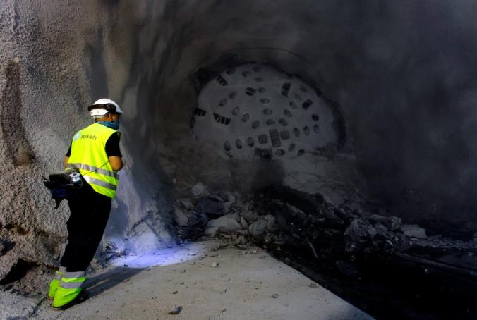 Choosing the Best Tunnel Boring Machine for Mountainous Conditions Choosing the Best Tunnel Boring Machine for Mountainous Conditions