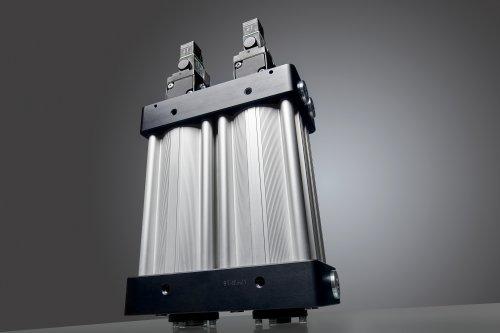 Emerson´s New Air Dryers Quadruple Maintenance Intervals in Rail Applications