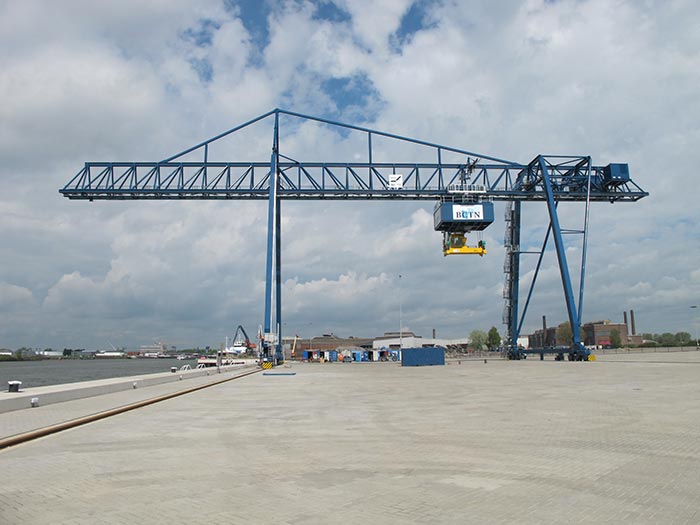 Shockabsorbing Cranes Improve Reliability Applications Maintworld