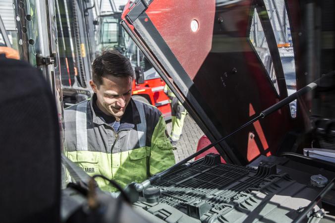 Kalmar Signs Maintenance and Repair Contract with PSA Corporation Limited