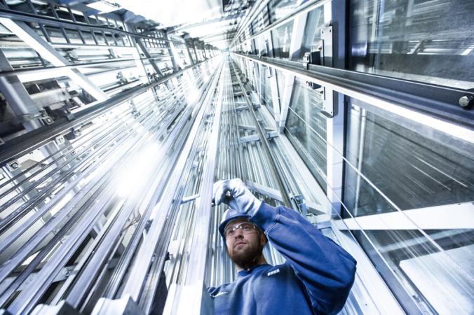 An elevator that transports to virtual reality
