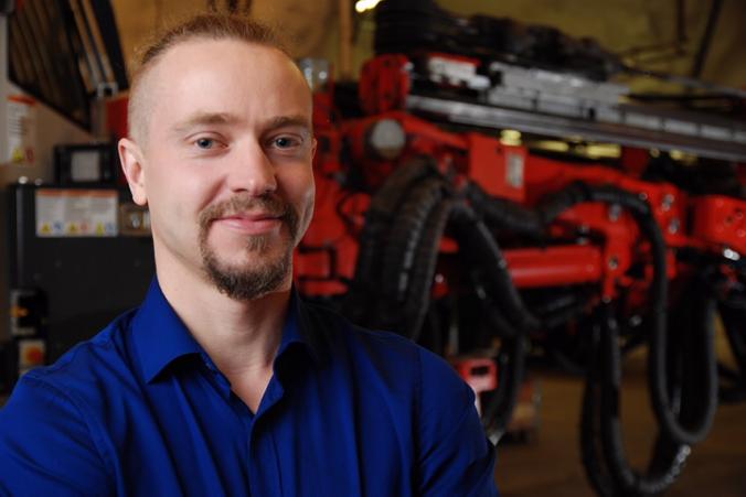Smarter Robotic Systems for Autonomous Heavy-Duty Mining Machines