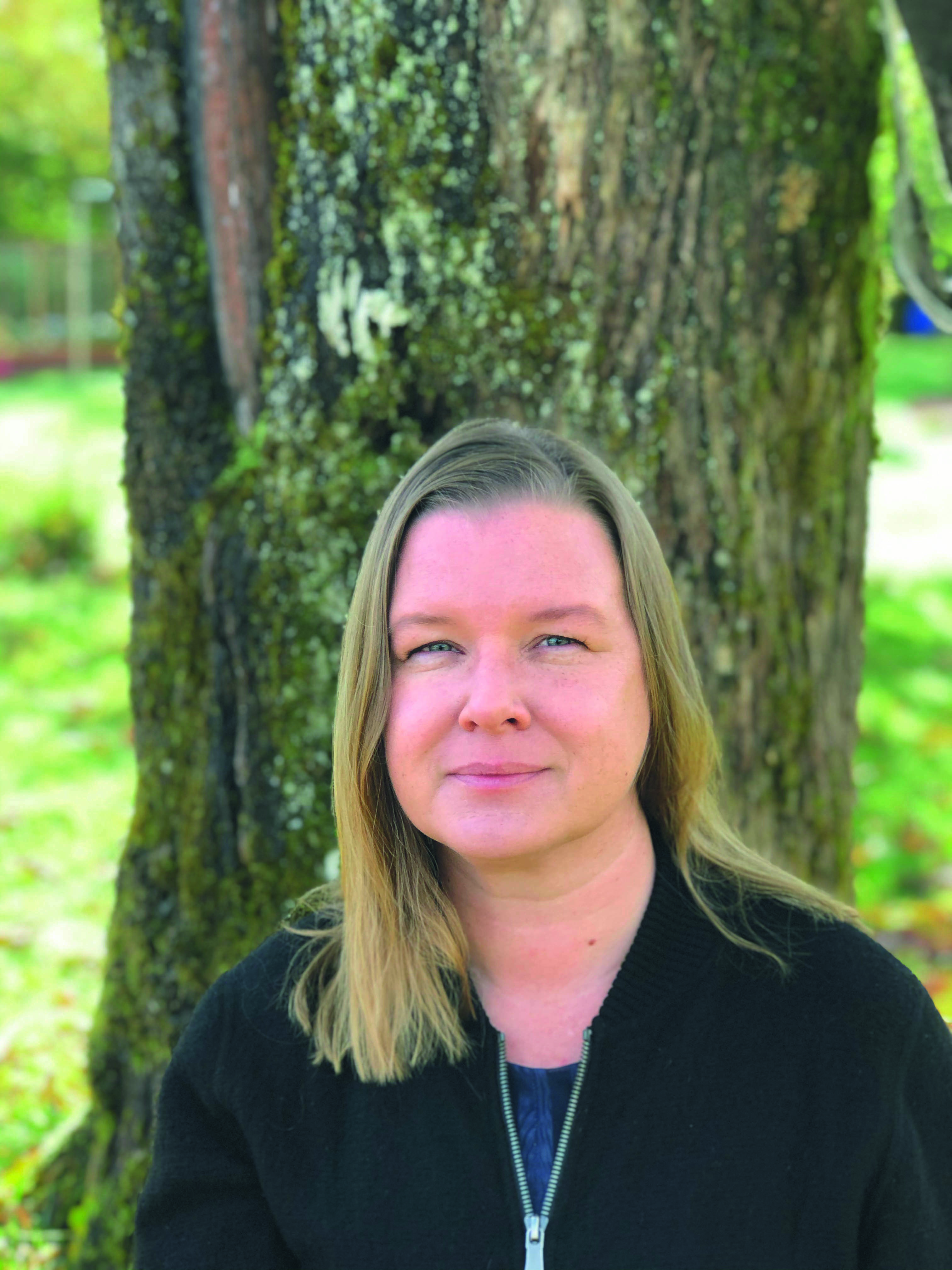 mia obeskuren