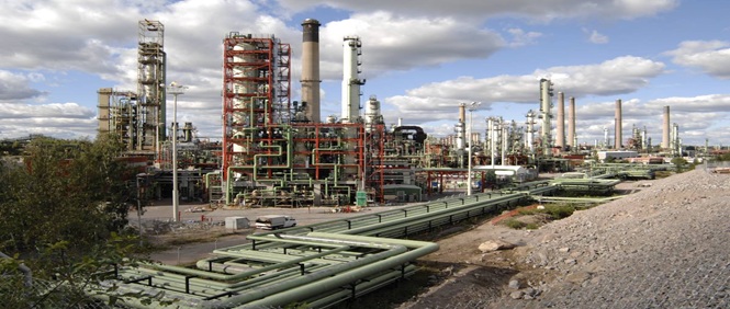 Oil_refining_1